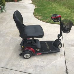 Golden Buzzaround XL mobility Scooter