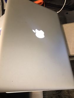 2010/2011 MacBook Pro 15 2.4 i5 8gb 2tb