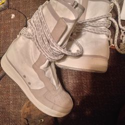 Womens AF1 Boots size 7.5