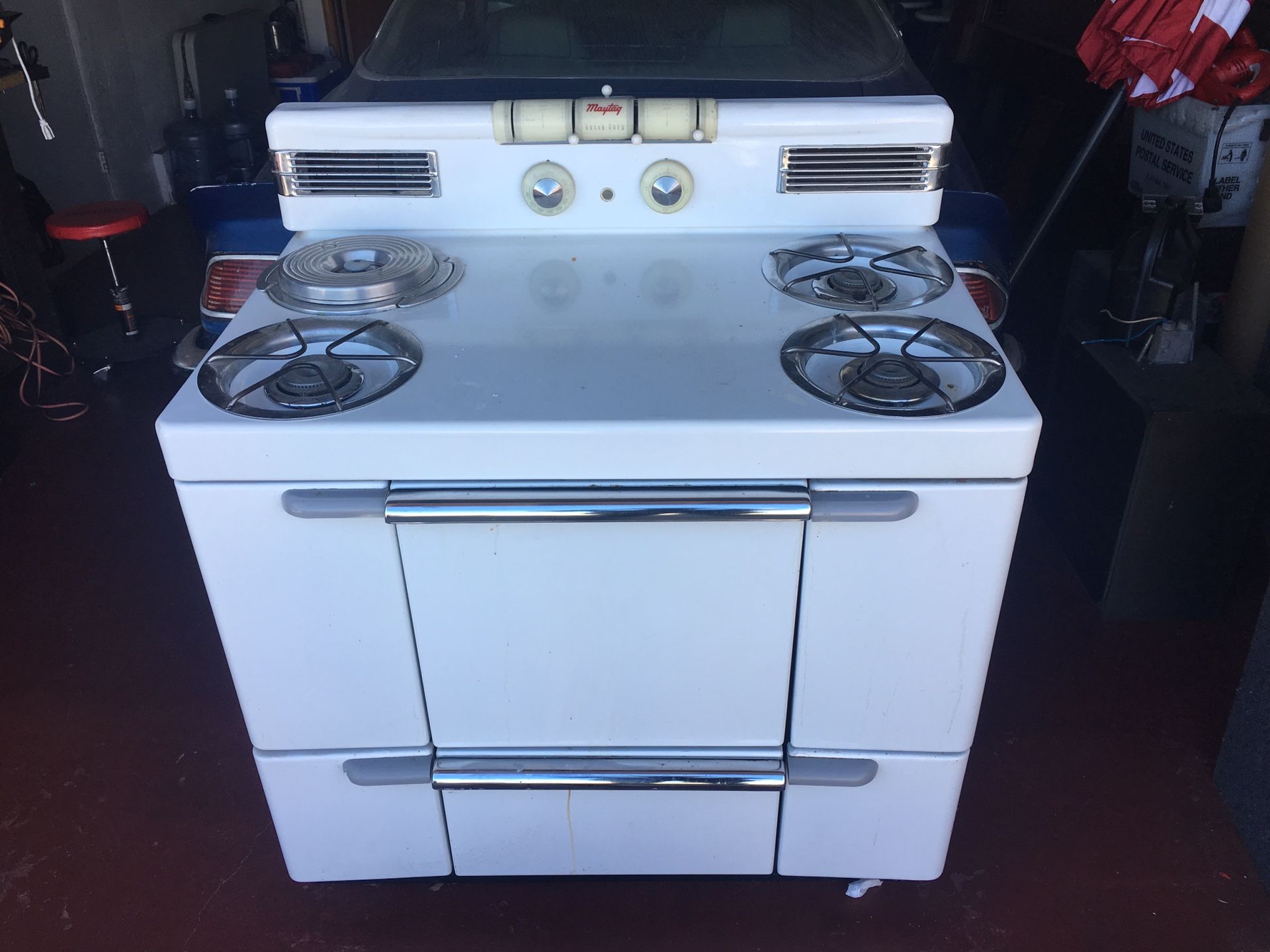 1950s Maytag Dutch Oven Gas Range