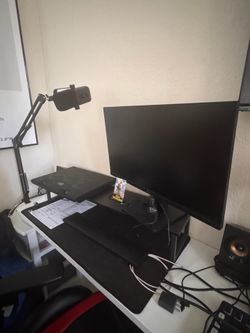 LG monitor