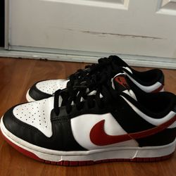 Nike dunks 