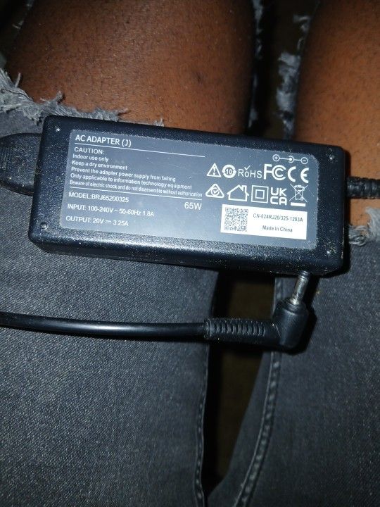Lenovo 65watt Laptop Charger 