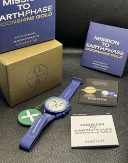 Omega X Swatch Mission to the Moonphase Gold Super Blue Snoopy