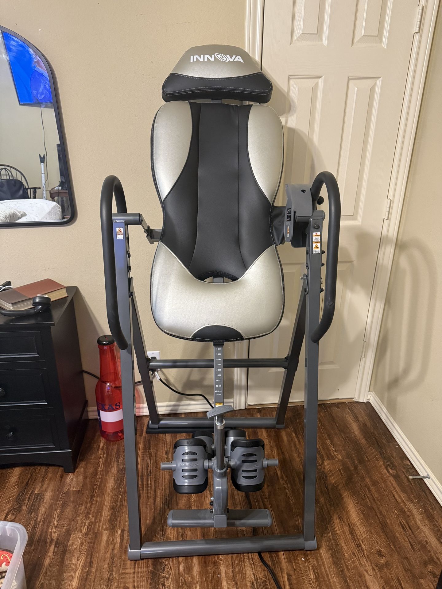 Innova Inversion Table