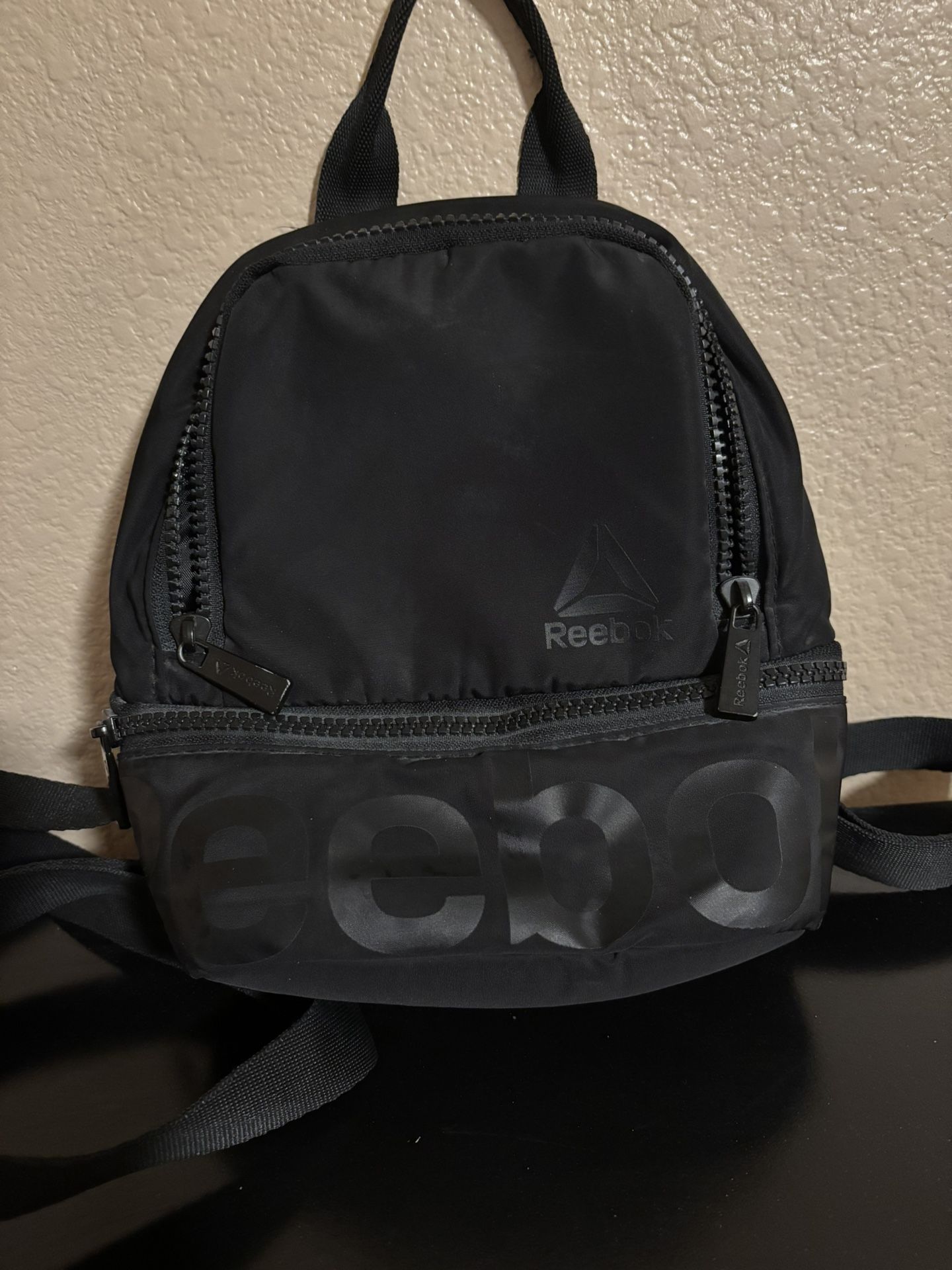 Reebok, mini backpack – black