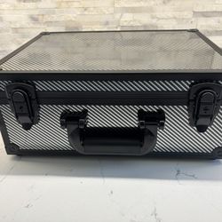 Aluminum Trading Card Storage Case w/ Foam Dividers Lockable Briefcase