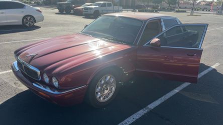 2000 Jaguar XJ8