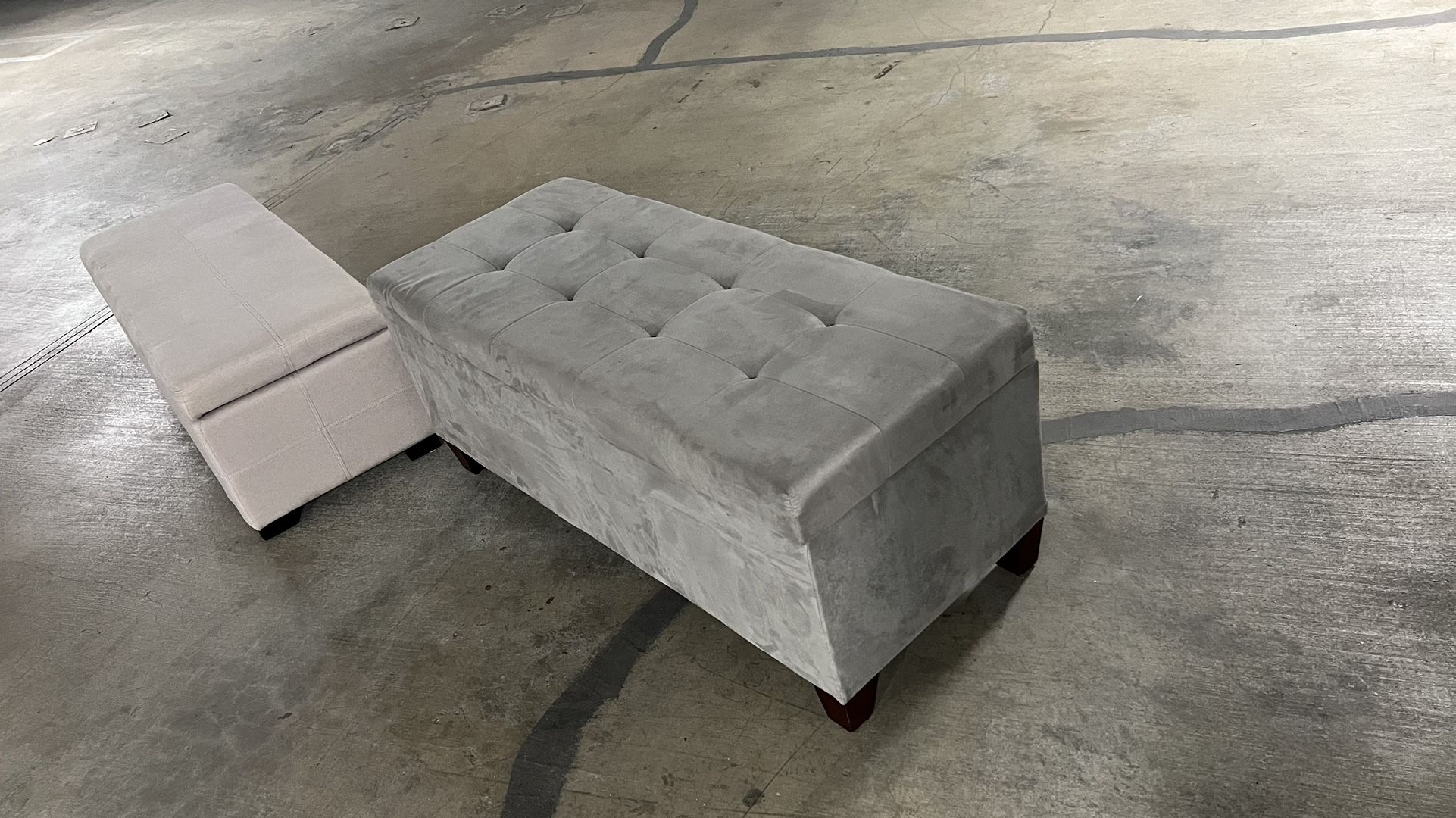 2 Storage Ottoman