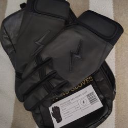 Bruce Bolt Batting Gloves