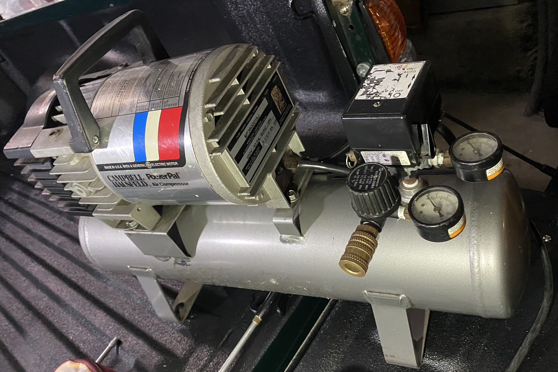 Campbell Halsfeld Air Compressor & Accessories