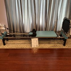 Pilates Aero Reformer
