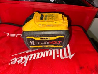 De Walt Flex Volt 9AH battery pre owned