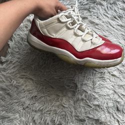 Jordan 11 Low Cherry