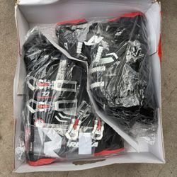 BRAND NEW Nordica The Cruise 70 Ski Boots