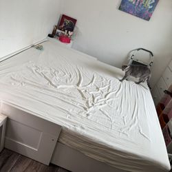 Brimnes daybed Twin-king With Drawers. 