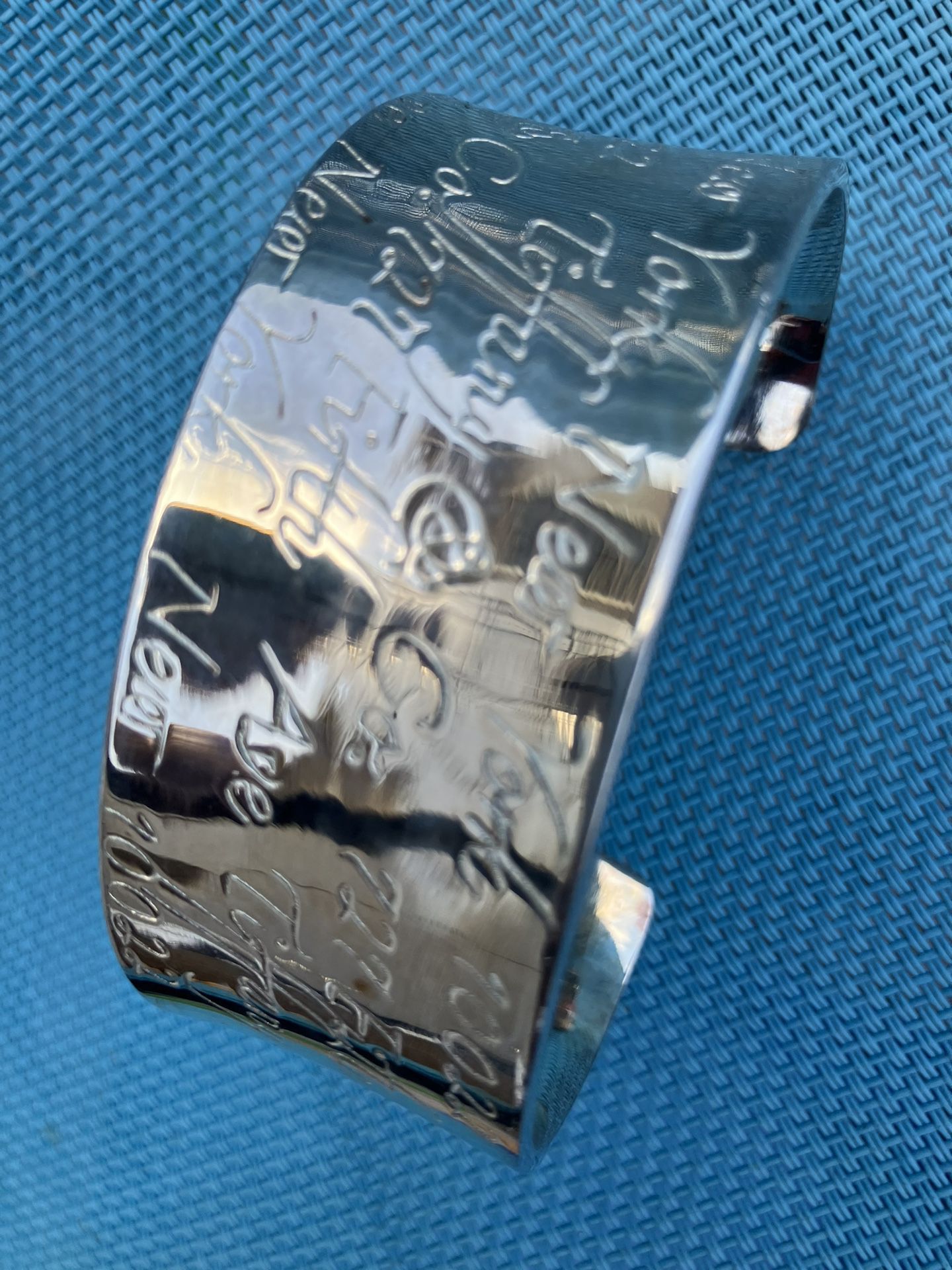 New Very Heavy Sterling Silver Tiffany & CO Cuff Bracelet.  Signed Inside Cufff Bracelet:  205 TIFFANY & CO 925.