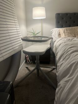 HALO BassiNest Swivel Sleeper