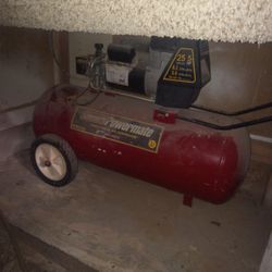 25 Gallon Air Compressor 