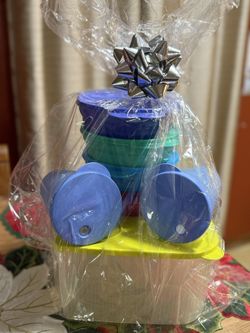 Tupperware Set