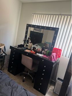 MOVING SALE NEED EVERYTHING GONE ASAP