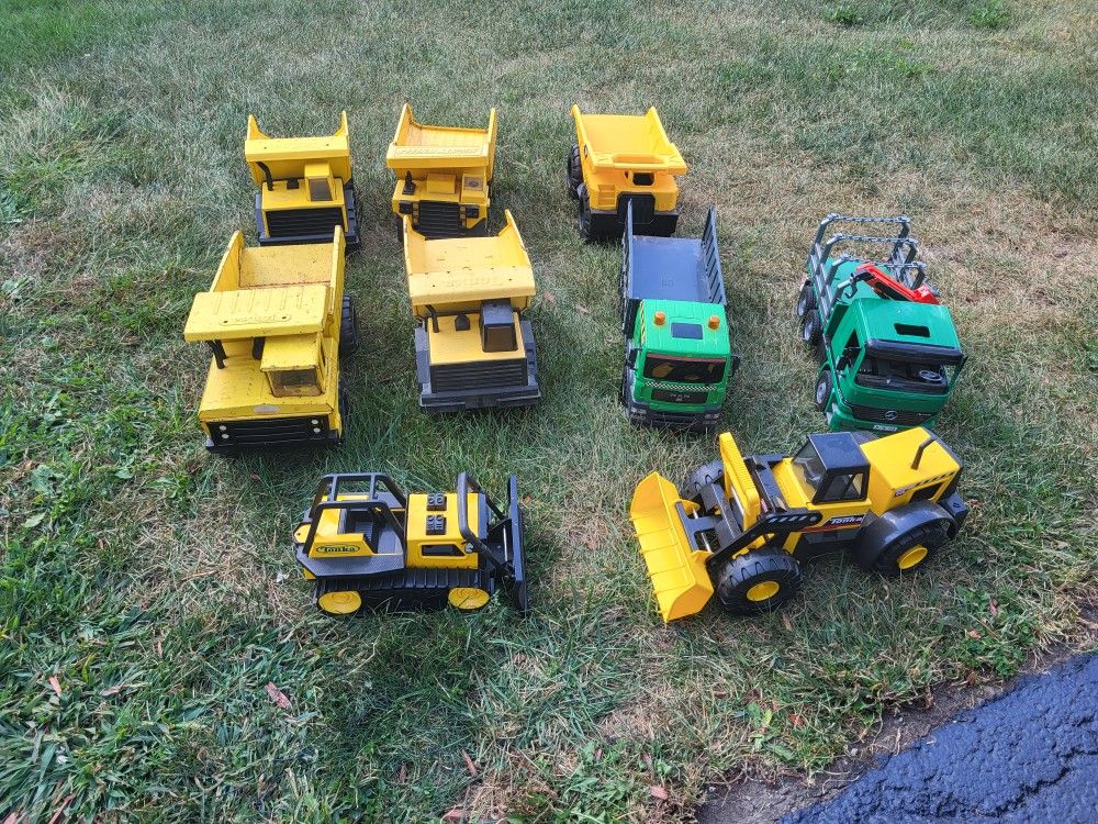 Huge Lot Tonka Bruder CATS Trucks