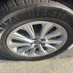 OEM Toyota 18 inch wheels and tires take offs like new 255/65R18 5x120