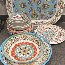 Williams-Sonoma Melamine Set