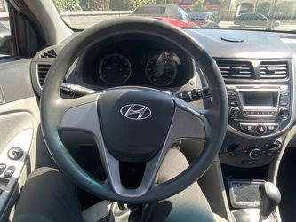 2015 Hyundai Accent Thumbnail