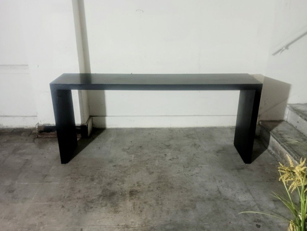 Table/Stand