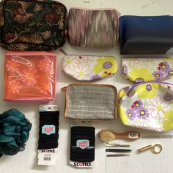 NEW 8 Cosmetic Makeup Travel Overnight Bags + Hair Accessories + Healthy Items  Estée Lauder, La Mer, Clinque etc. 