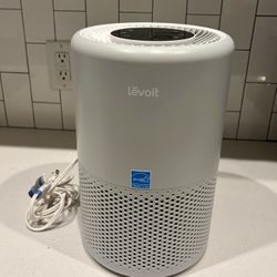 Levoit Core 200s Smart Air Purifier Gray