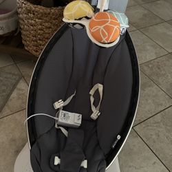 MamaRoo Baby Swing 