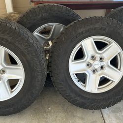 Stock Jeep Tire /Wheel Set
