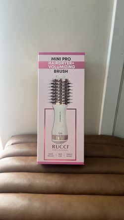 Mini pro hairdryer & volumizing brush