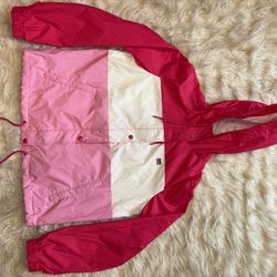 Women’s Wind Breaker Size Medium 