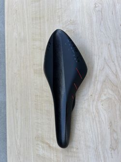 Fizik Arizone R7 Saddle