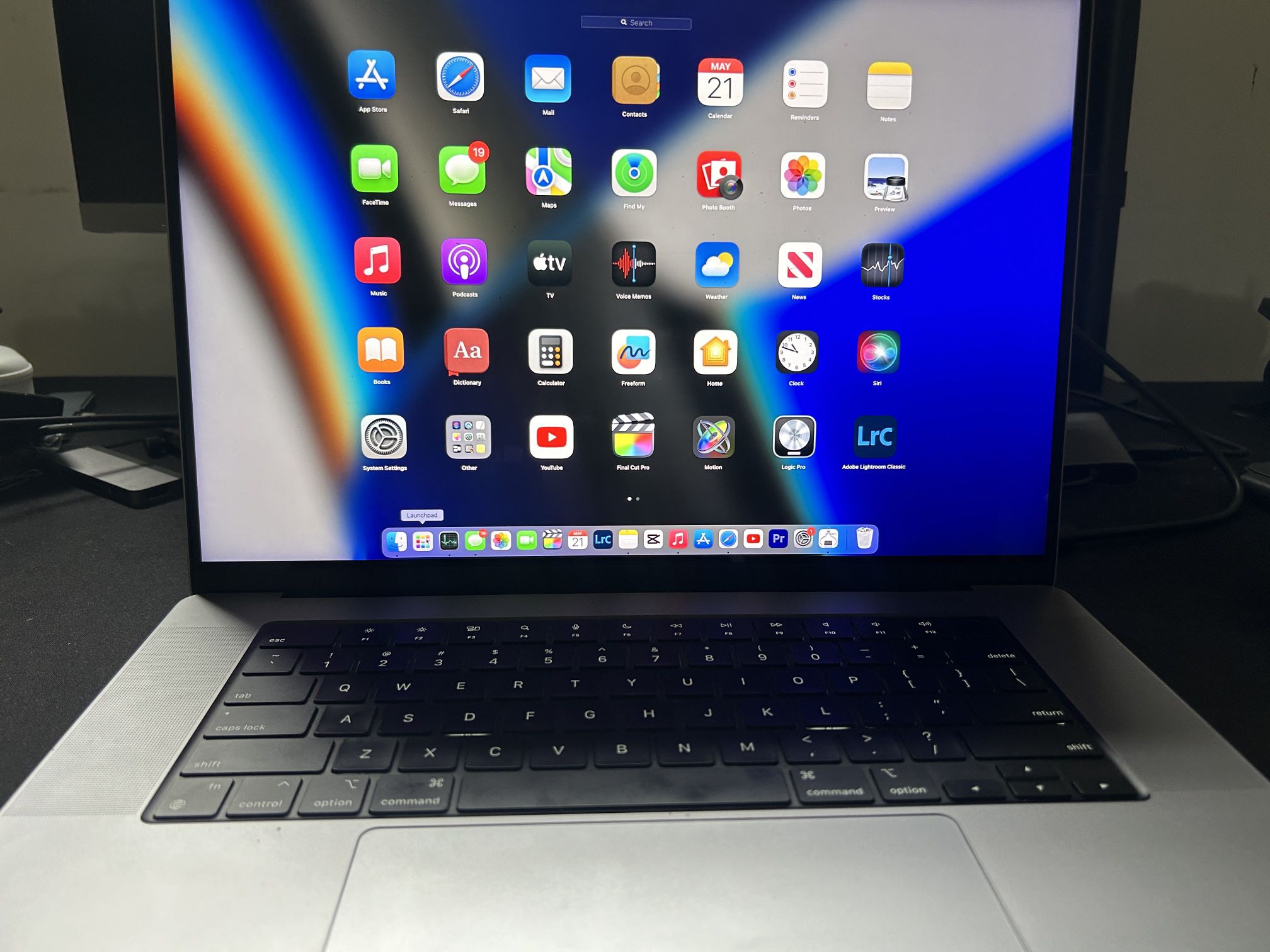 2021 Apple MacBook Pro with Apple M1 Max Chip (16-Inch, 64GB RAM, 1TB SSD) 