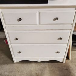 White Dresser 3 Drawer