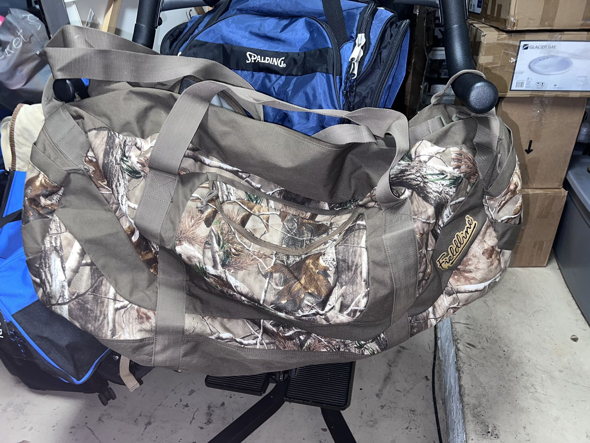 Huge 4 X L duffle bag arm fatigue brown