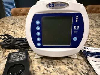 Covidien Kangaroo Joey Feeding Pump