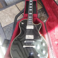 Gibson Les Paul Custom- Ebony W/ Ebony Fingerboard 