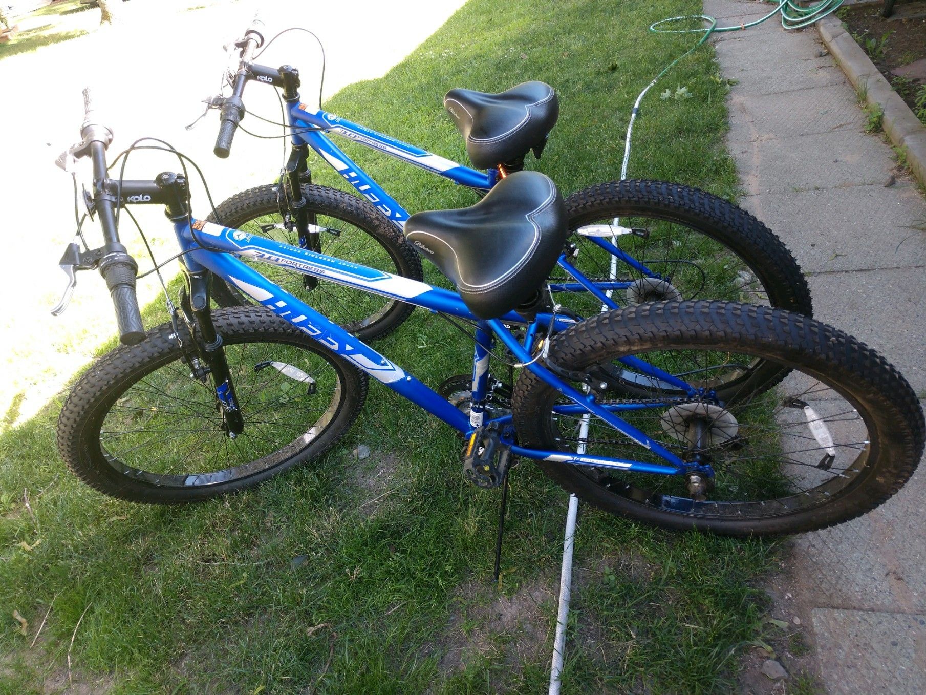 26" Huffy Men's Fortress 3.0 Mid-Fat Plus Tire Mountain Bike, Blue: