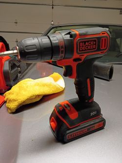 Black+Decker Drill 20V + Lithium 20V Battery (Together)