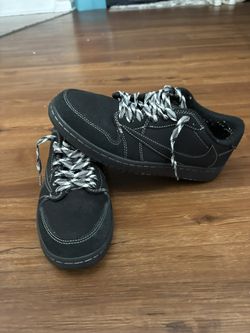 Travis Scott Jordan 1 lows  