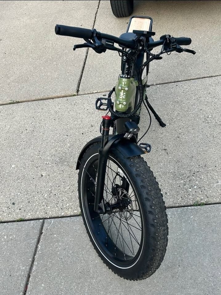 MokwheelBasalt ST
