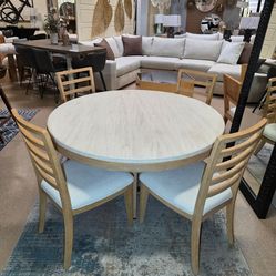 New Beautiful solid Sandstone 5 pc Glazed Natural Oak 54" Round Dining Table Set