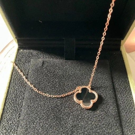 Van Cleef & Arpels necklace