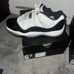 Jordan 11