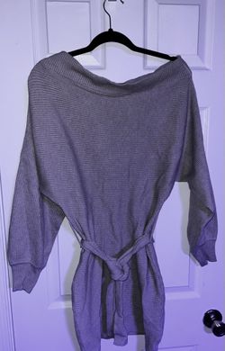 Forever 21 Cold Shoulder Sweater Dress